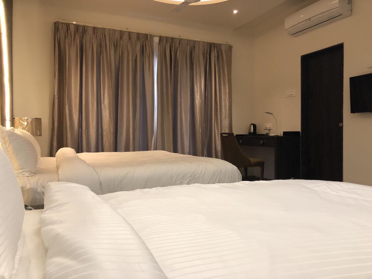 Hotel Sharanam Shegaon المظهر الخارجي الصورة